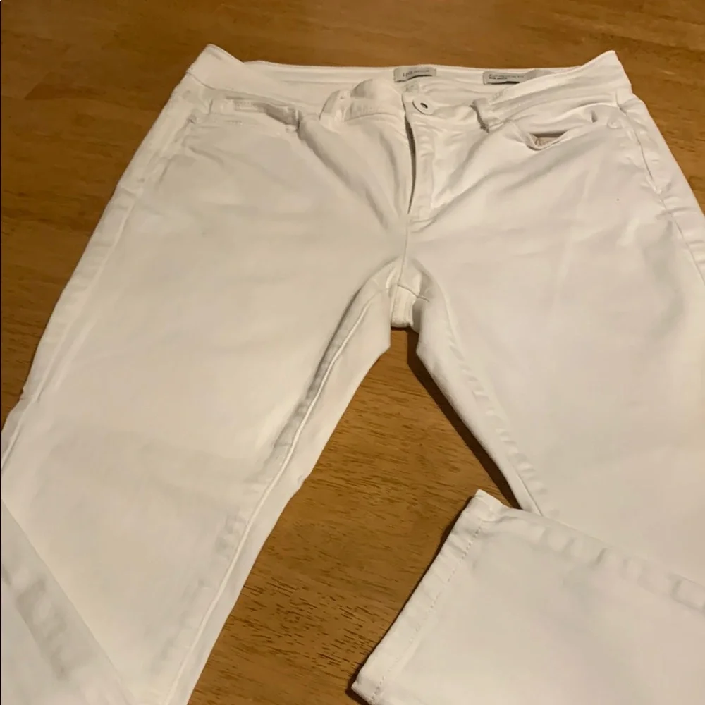 J. Jill White Skinny Jeans Sleek Fit